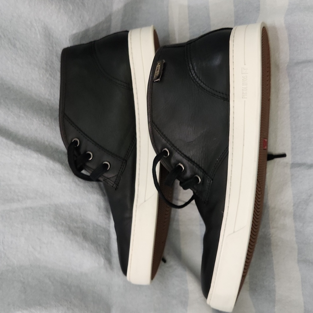 Pikolinos sneakers